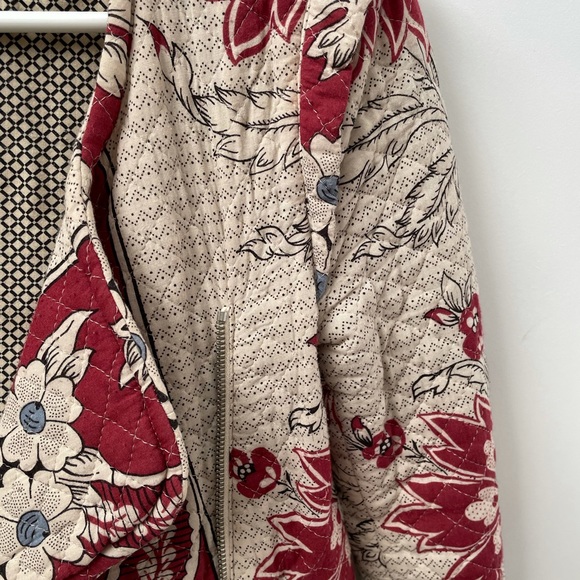 ZARA Floral Jacket with zipper - Picture 2 of 2